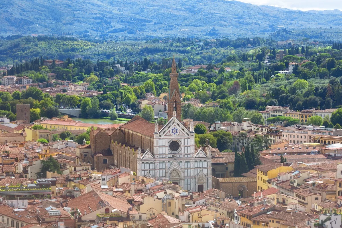 Quartiere Santa Croce a Firenze: cosa vedere, cosa fare e quanto costa viverci