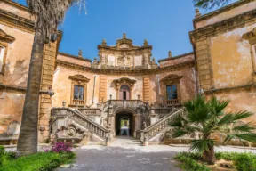 Villa Palagonia a Bagheria, la “villa dei mostri” alle porte di Palermo