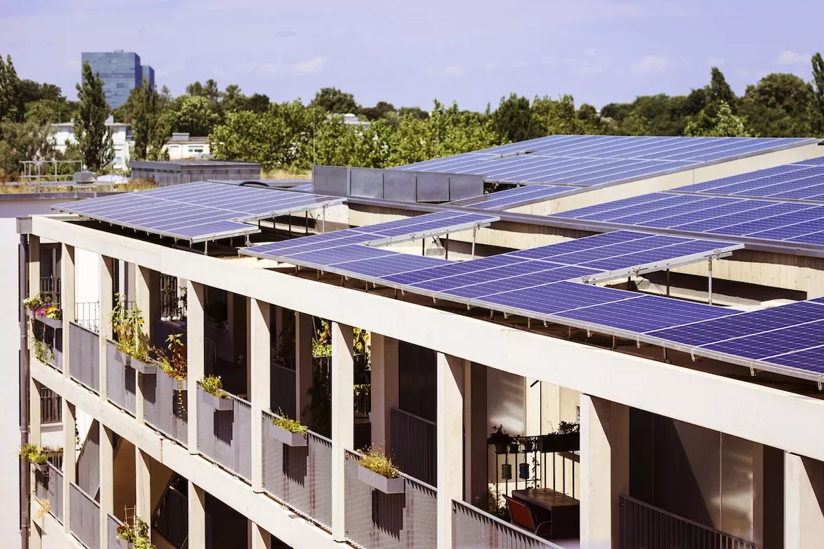 Cosa sono e come funzionano le comunità energetiche in condominio?