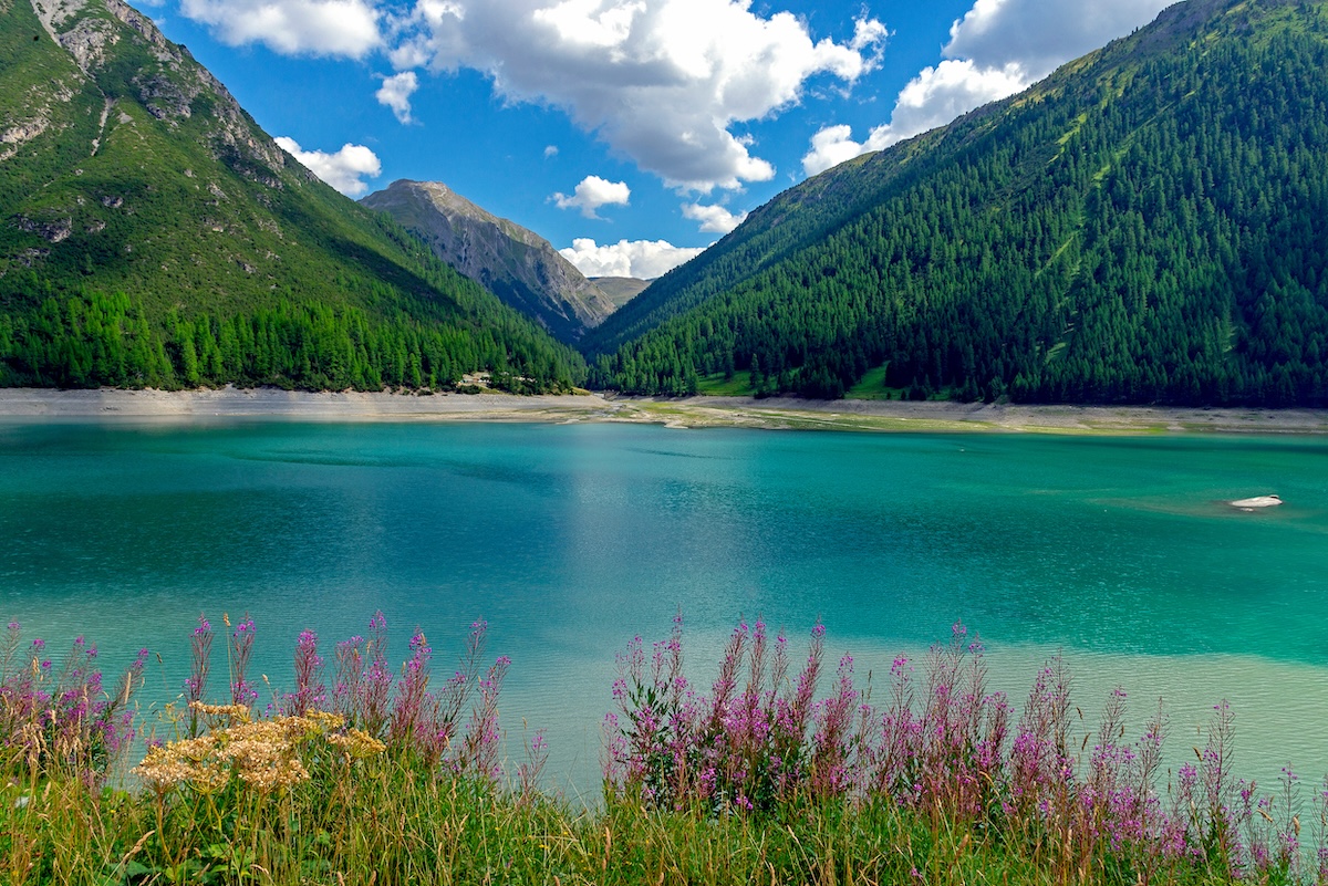 livigno lake