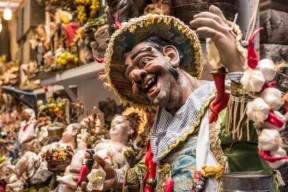 Cosa fare a Natale 2025 a Napoli e quando si accende l'albero in piazza