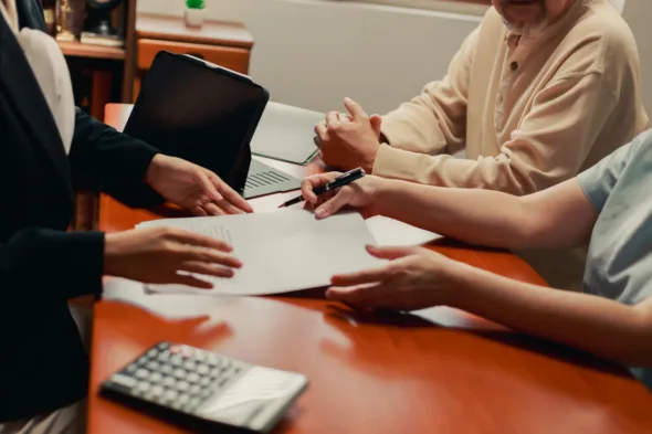 È obbligatorio avere dei testimoni al rogito e qual è la loro funzione?