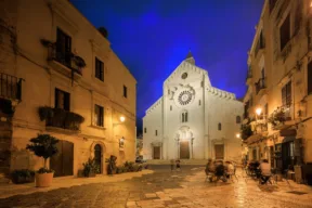 Bari