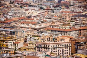Quali sono i quartieri più disagiati nelle grandi città italiane?