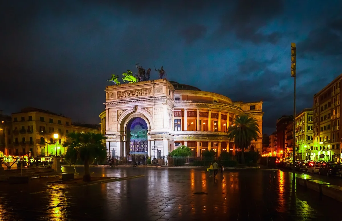 Cosa fare a Palermo di sera? cattedrale di palermo