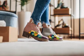 scarpe in primo piano