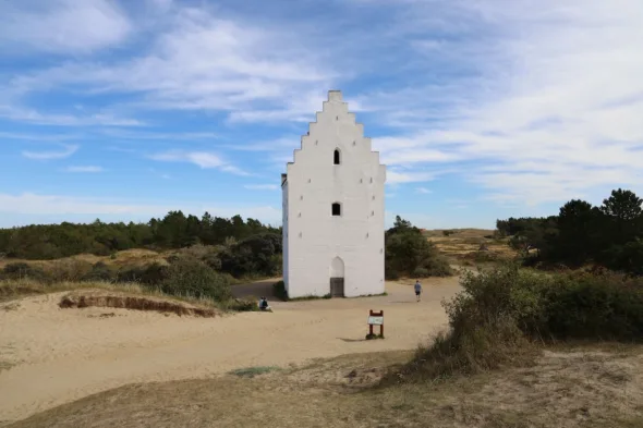 Den Tilsandede Kirke