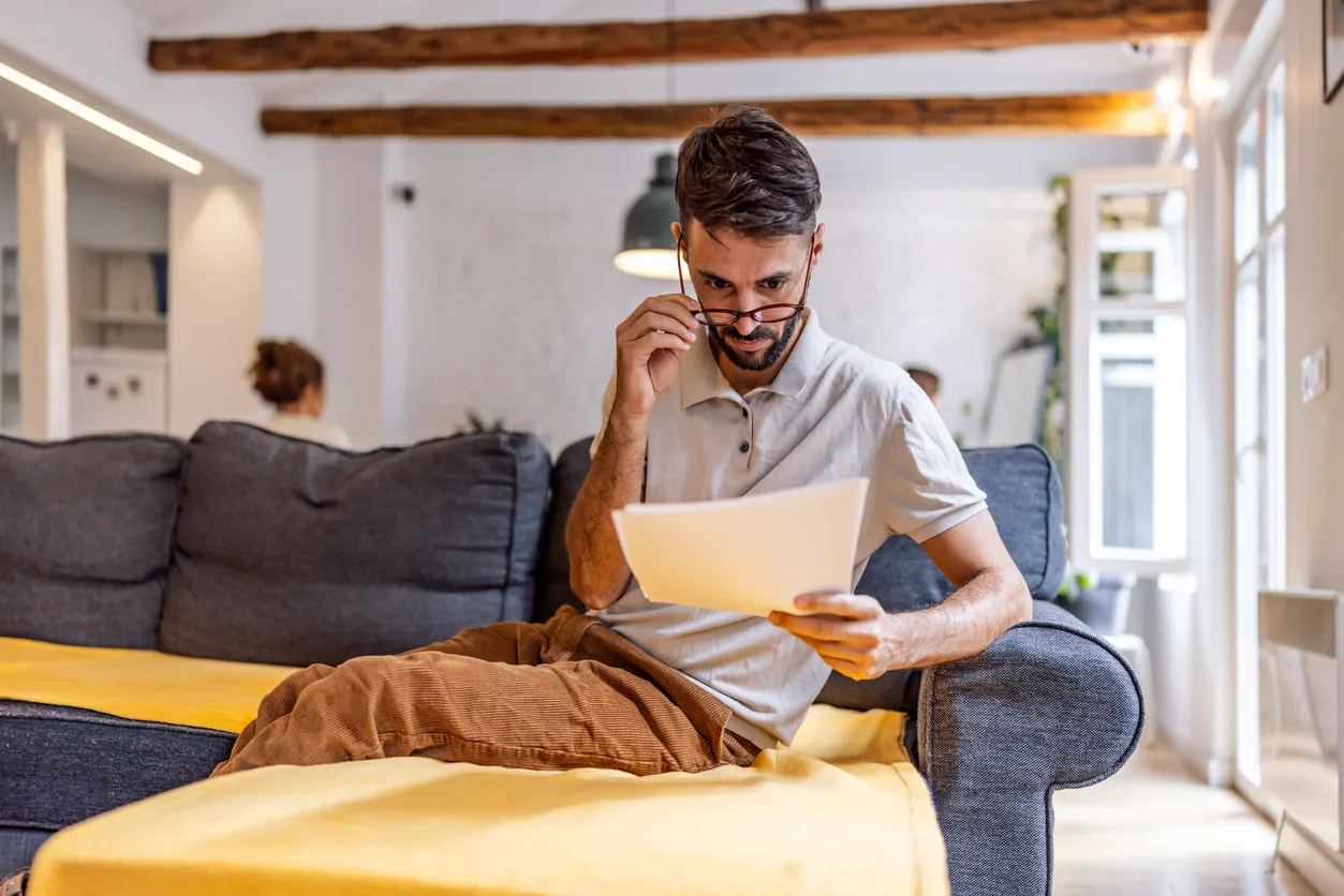 Affitto di un immobile in comodato: chi dichiara il reddito?