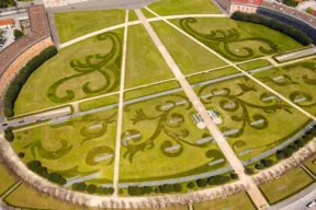 piazza carbone caserta