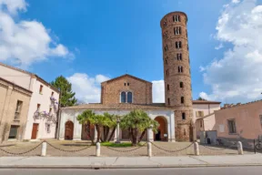 sant'apollinare nuovo a ravenna
