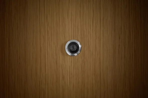 spioncino porta digitale