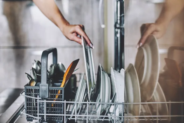 Come scegliere il programma giusto della lavastoviglie