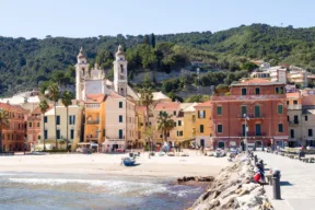 Cosa vedere a Laigueglia e quanto costano le case