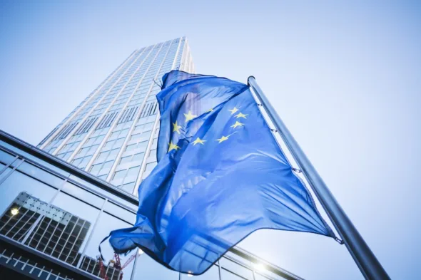 La BCE aumenta i tassi di interesse dopo tre anni: cosa cambia per chi ha un mutuo