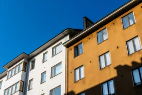 Lavori condominiali dopo il rogito: non basta averne discusso prima della vendita