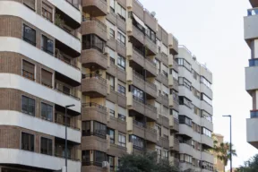 Morosità condominiale e distacco dell’acqua: cosa può fare davvero l’amministratore