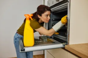 Come assumere un collaboratore domestico