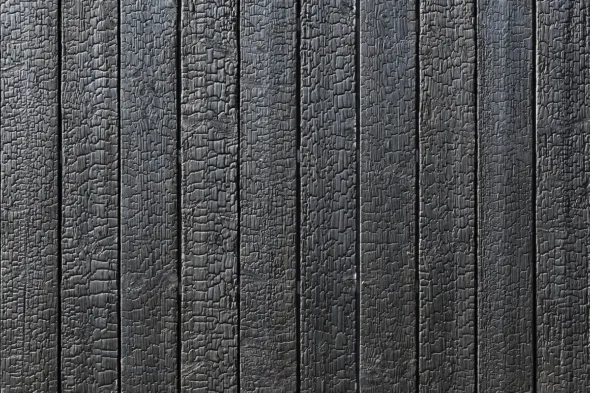 Che cos'è lo Yakisugi, la tecnica del legno carbonizzato, e come usarlo in casa?