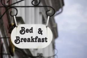 insegna b&b