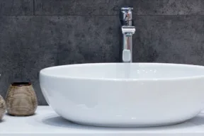 Meglio lavabo lucido o opaco?